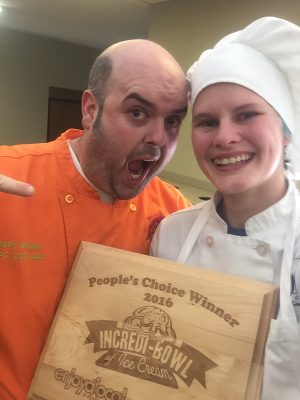 Magee poses for a selfie with Casey Schiller, the owner of Jilly's Cupcake Bar.