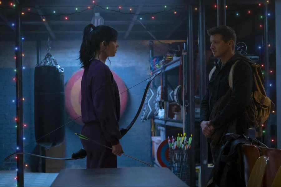Kate Bishop (Hailee Steinfeld) and Hawkeye/Clint Barton (Jeremy Renner) in Marvel Studios HAWKEYE, exclusively on Disney+.