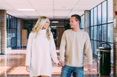 Roaming the halls, Alumni Mackenzie and Brandt Capps walk around the school to where they fell in love. “Just coming back here just brings up all the amazing memories
me and Brandt made,” Mackenzie Capps said.