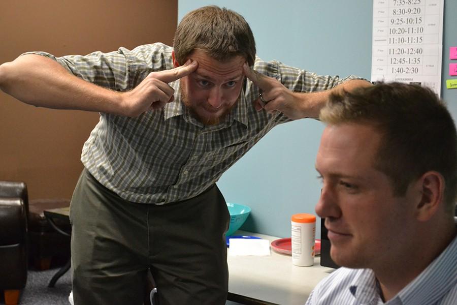 English teacher Dan Barnes reads English teacher Casey Holland's mind. Disclaimer: Barnes cannot actually read minds. 