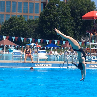 Sophomore Sophie Wojdylo discusses her diving goals and accomplishments