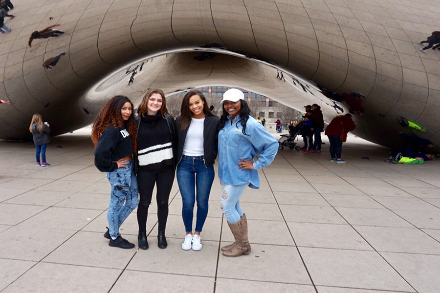 Juniors+Mia+Walton+and+Lisa+Savage+pose+with+Sophomores+Meghan+Beckmann+and+Madison+Terry+in+front+of+the+Chicago+Bean.