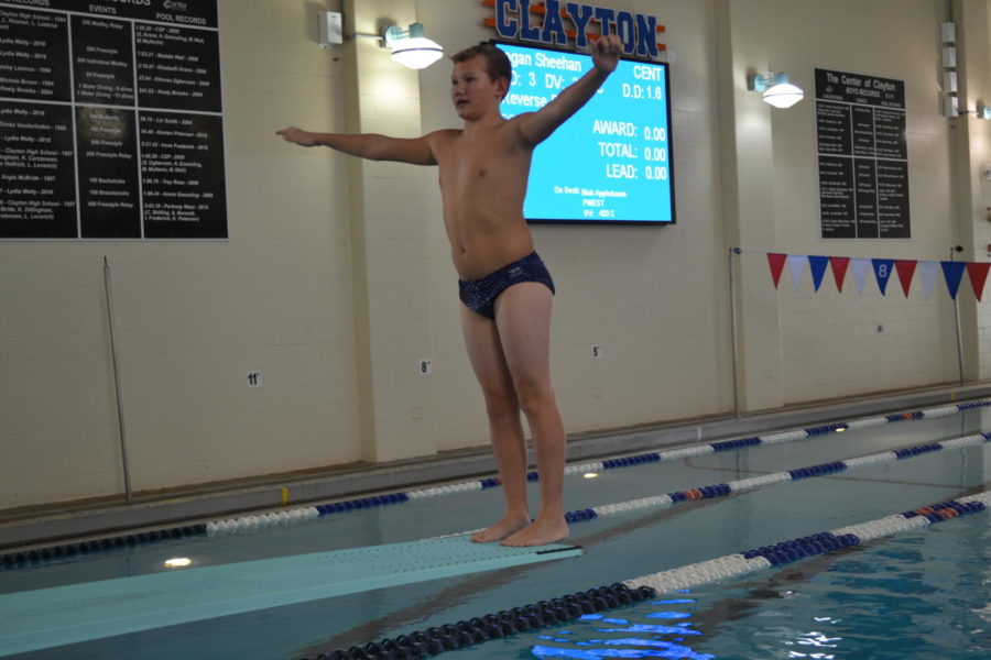Freshman Tyler Davis prepares to dive in warmups before conferences on Oct 26. “I really enjoyed the experience, the friendships developed with my teammates and to be part of this team and such a supportive community,” Davis said. 