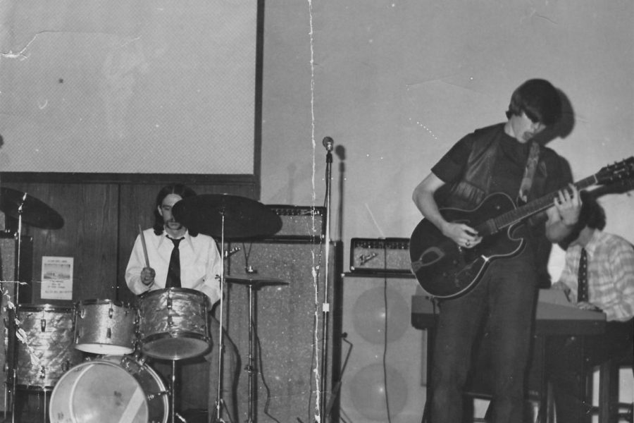 Alumnus Glen Leber performs the song “Down On Me” by Janis Joplin during the Letterman Dance in the cafeteria. He played the guitar, while his friend played the drums. “I never was good at dancing so performing was a perfect setting for me,” Leber said. “I enjoyed performing in front of an audience and knowing that while we were playing, they were having as much fun as we were.”
