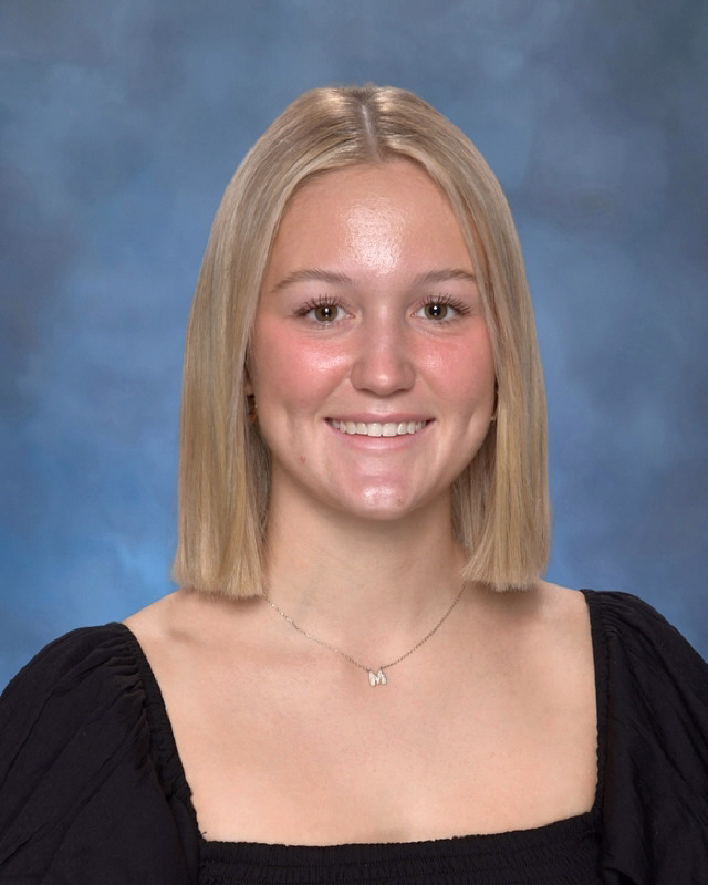 Senior Maddy Tarter, Charity