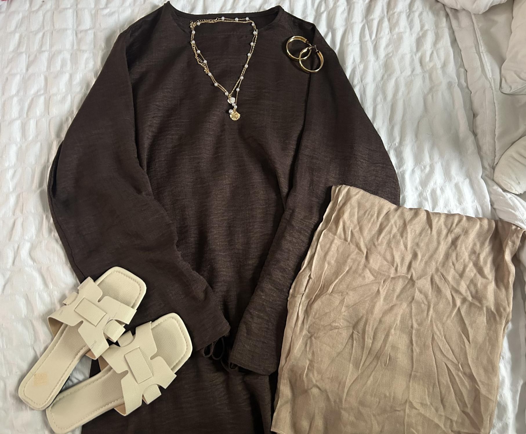 Brown abaya outfit